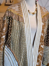 Load image into Gallery viewer, Vintage Leather Jacket (M)