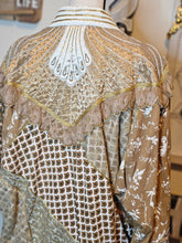 Load image into Gallery viewer, Vintage Leather Jacket (M)