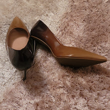 Load image into Gallery viewer, Carvela (38)
