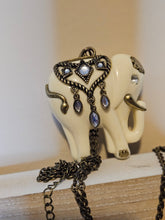 Load image into Gallery viewer, Vgt elephant necklace, Signed NRT

