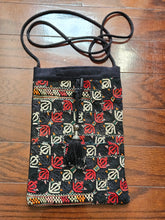 Load image into Gallery viewer, Blk/red Crossbody
