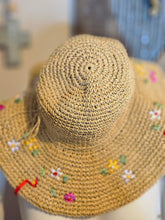 Load image into Gallery viewer, Straw  Floral Hat
