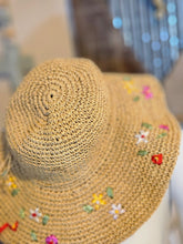 Load image into Gallery viewer, Straw  Floral Hat
