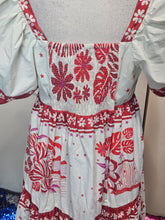 Load image into Gallery viewer, Farm Rio Dress (L)
