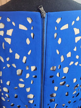 Load image into Gallery viewer, Focus Laser Cut Blue/Nude (2)

