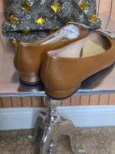 Load image into Gallery viewer, C. Paravano, Size 10.5. New

